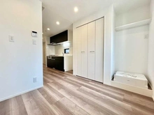 【東京都/新宿区高田馬場】新宿区高田馬場4丁目　新築戸建てB棟 リビング・ダイニング