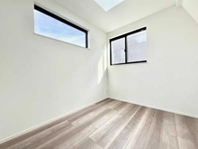 【東京都/新宿区高田馬場】新宿区高田馬場4丁目　新築戸建てB棟 洋室