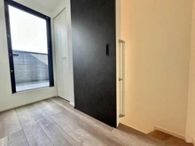 【東京都/新宿区高田馬場】新宿区高田馬場4丁目　新築戸建てB棟 階段