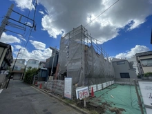 【東京都/中野区上高田】中野区上高田5丁目 戸建 建築中の外観