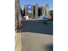 【東京都/三鷹市上連雀】三鷹市上連雀9丁目新築戸建 1号棟 前面道路