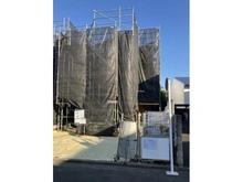 【東京都/三鷹市上連雀】三鷹市上連雀9丁目新築戸建 4号棟 建築中の外観：全4区画、右手前側