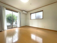 【東京都/武蔵野市八幡町】武蔵野市八幡町一丁目戸建 リビング