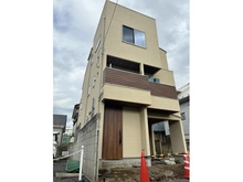 【東京都/三鷹市下連雀】三鷹市下連雀9丁目戸建 建築中の外観