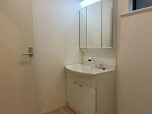 【東京都/武蔵野市八幡町】武蔵野市八幡町1丁目新築戸建 2号棟／全3棟 洗面所