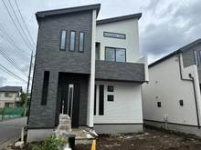 【東京都/三鷹市北野】三鷹市北野4丁目 A号棟／全3号棟 建築中の外観：全3号棟、角地　手前側