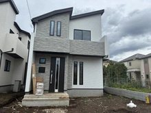 【東京都/三鷹市北野】三鷹市北野4丁目新築戸建 C号棟／全3棟 建築中の外観：全3号棟 一番奥側