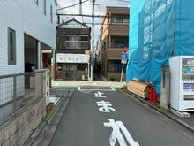 【東京都/三鷹市下連雀】三鷹市下連雀2丁目新築戸建 前面道路：西側 4.1ｍ 公道