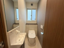 【東京都/小金井市東町】小金井市東町1丁目中古戸建 トイレ：全階トイレ付きです。