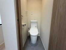 【東京都/調布市国領町】調布市国領町5丁目中古戸建 トイレ：全階トイレ付きです