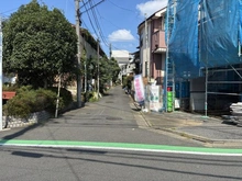 【東京都/国分寺市南町】国分寺市南町1丁目新築戸建 前面道路：南西側約4.0m 位置指定道路