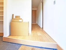 【東京都/杉並区西荻南】杉並区西荻南1丁目新築戸建 2号棟／全2号棟 玄関