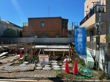 【東京都/三鷹市上連雀】三鷹市上連雀4丁目 新築戸建 1号棟 現地（建築前）：全2号棟　右側の物件