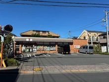 【東京都/三鷹市上連雀】三鷹市上連雀4丁目新築戸建 2号棟 セブンイレブン三鷹新道北通り店（現地より約260m）