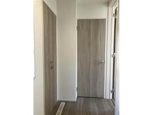 【東京都/三鷹市上連雀】三鷹市上連雀1丁目新築戸建 1号棟／全2号棟 玄関