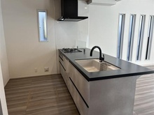 【東京都/三鷹市上連雀】三鷹市上連雀1丁目新築戸建 1号棟／全2号棟 キッチン