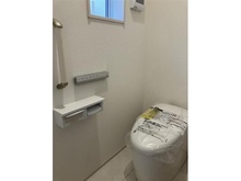 【東京都/三鷹市上連雀】三鷹市上連雀1丁目新築戸建 1号棟／全2号棟 トイレ：1F