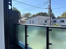 【東京都/三鷹市上連雀】三鷹市上連雀1丁目新築戸建 1号棟／全2号棟 バルコニー