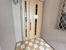 【大阪府/大阪市都島区都島中通】大阪市都島区都島中通2丁目　中古戸建 玄関