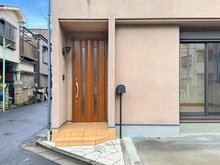 【東京都/大田区北糀谷】大田区北糀谷2丁目　中古戸建 玄関