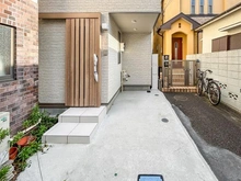 【東京都/大田区新蒲田】大田区新蒲田2丁目新築戸建て 玄関