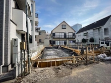 【東京都/大田区西蒲田】大田区西蒲田5丁目新築戸建　A号棟 建築中の外観：全3棟　写真正面