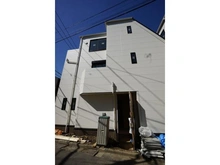 【東京都/大田区下丸子】大田区下丸子1丁目　新築戸建てA号棟 建築中の外観：全２棟