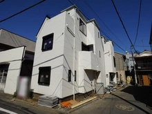 【東京都/大田区下丸子】大田区下丸子1丁目　新築戸建てA号棟 建築中の外観：全２棟・手前