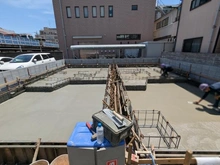 【東京都/大田区千鳥】大田区千鳥2丁目新築戸建　1号棟 建築中の外観：右側