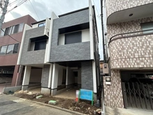 【東京都/大田区新蒲田】大田区新蒲田3丁目　新築戸建B号棟 建築中の外観：全2棟・中央