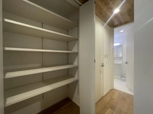 【東京都/葛飾区西亀有】葛飾区西亀有1丁目　1号棟 収納