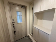 【東京都/足立区佐野】足立区佐野2丁目　新築戸建3号棟 玄関