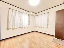 【東京都/葛飾区東新小岩】葛飾区東新小岩5丁目　戸建 サービスルーム（納戸）