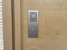 【千葉県/市川市大和田】市川市大和田5丁目 玄関タッチキー