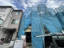 【千葉県/市川市新田】市川市新田2丁目　No.1 建築中の外観：全6棟現場（写真中央1号棟）