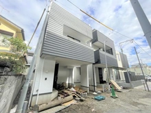 【千葉県/市川市新田】市川市新田5丁目　B号棟 外観：全2棟現場（写真右側B号棟）