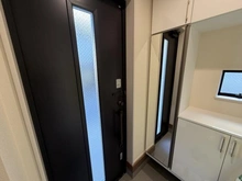 【東京都/江戸川区北小岩】江戸川区北小岩4丁目　新築戸建 玄関