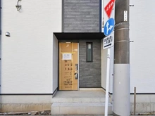 【東京都/江戸川区北小岩】江戸川区北小岩3丁目　新築戸建　C号棟 玄関