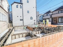 【東京都/江戸川区興宮町】江戸川区興宮町　新築戸建 建築中の外観