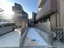 【東京都/江戸川区東小岩】江戸川区東小岩4丁目　新築戸建 アプローチ