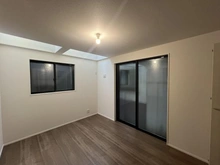 【東京都/江戸川区東小岩】江戸川区東小岩4丁目　新築戸建 洋室