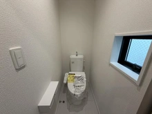 【東京都/江戸川区南小岩】江戸川区南小岩3丁目　新築戸建3号棟 トイレ：※2階部分