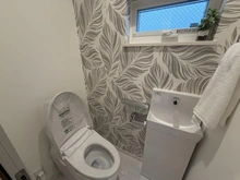 【東京都/江戸川区中央】江戸川区中央2丁目　新築戸建 トイレ