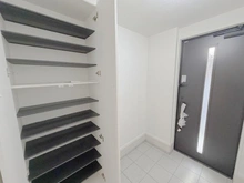 【東京都/江戸川区南小岩】江戸川区南小岩2丁目　新築戸建1号棟 玄関