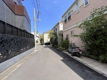【東京都/目黒区三田】目黒区三田一丁目中古戸建 前面道路