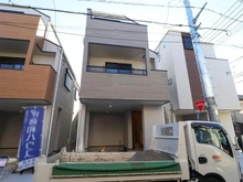 【東京都/府中市府中町】東京都府中市府中町3丁目1期2号棟 外観：全3棟・写真中央