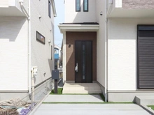 【東京都/府中市日新町】府中市日新町5丁目E号棟 アプローチ