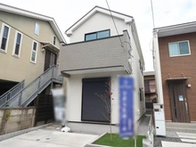 【東京都/三鷹市大沢】三鷹大沢1丁目 1号棟 外観：全3棟　写真中央