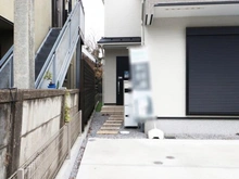 【東京都/三鷹市大沢】三鷹大沢1丁目 1号棟 アプローチ