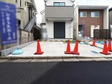 【東京都/三鷹市大沢】三鷹大沢1丁目 1号棟 駐車場